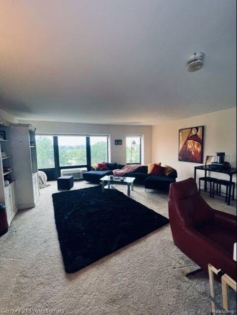 5000 Town Center - 1Unit 607 #607 - Photo 5 of 9