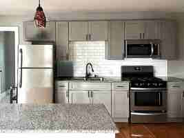 featured image of 1994 Seneca St #1