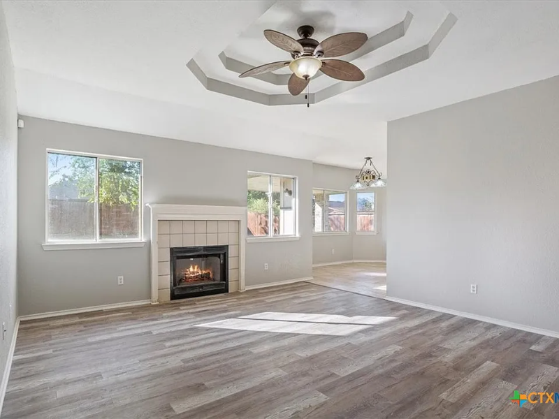 4210 Telluride Dr - Photo 3 of 16