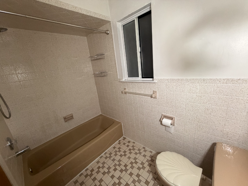 411 Mcguigan Pl #3 - Photo 4 of 11