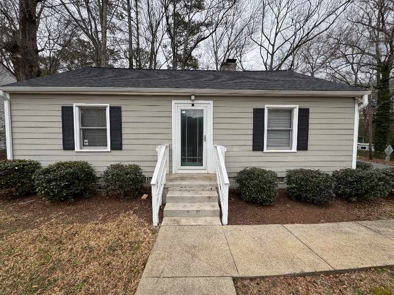 326 Wilkinson Dr Se #A - Photo 2 of 45