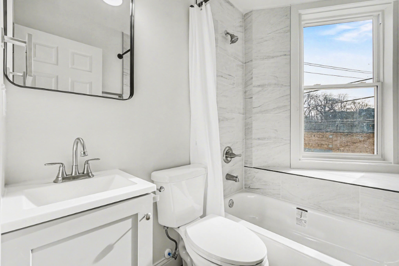 3337 Reading Rd #C - Photo 4 of 6