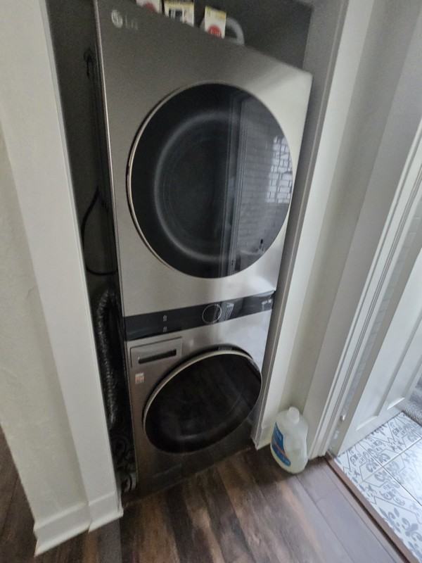 1122 Dante St - Photo 4 of 11