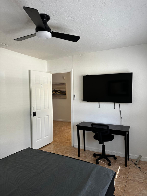 2721 Raeford Rd #1 - Photo 2 of 7