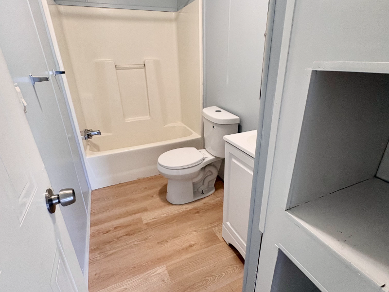 3913 37th Ave N - Photo 5 of 8