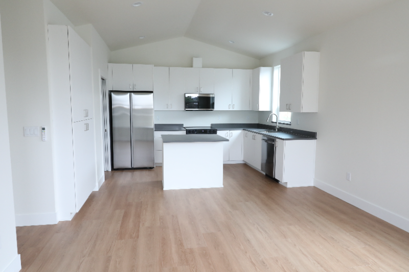 12917 Se Ridgecrest Rd - Photo 2 of 11