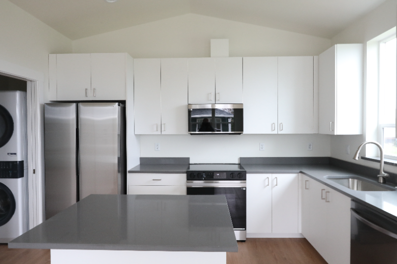 12917 Se Ridgecrest Rd - Photo 3 of 11