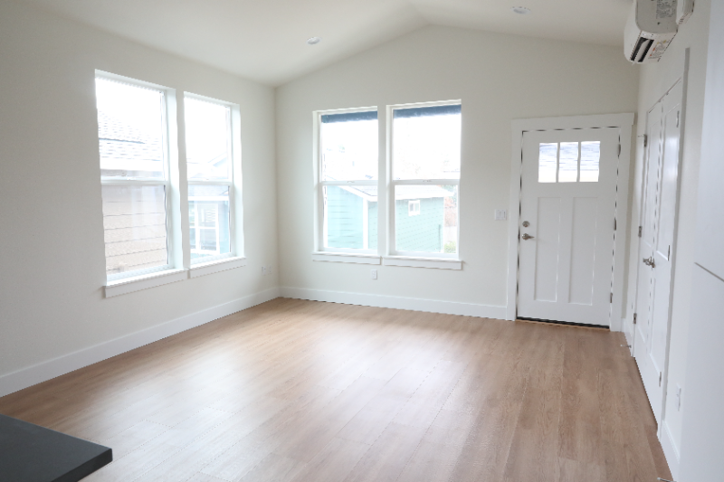 12917 Se Ridgecrest Rd - Photo 4 of 11