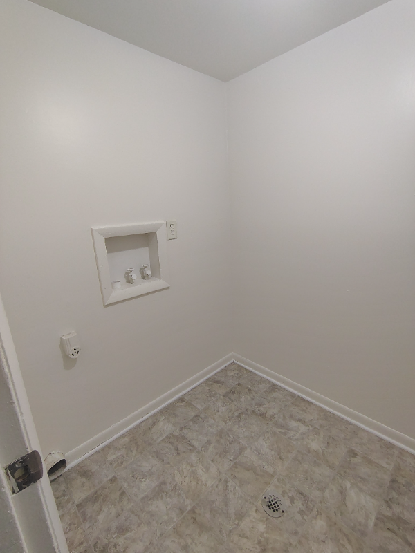 600 Reusens Rd #C30 - Photo 3 of 9