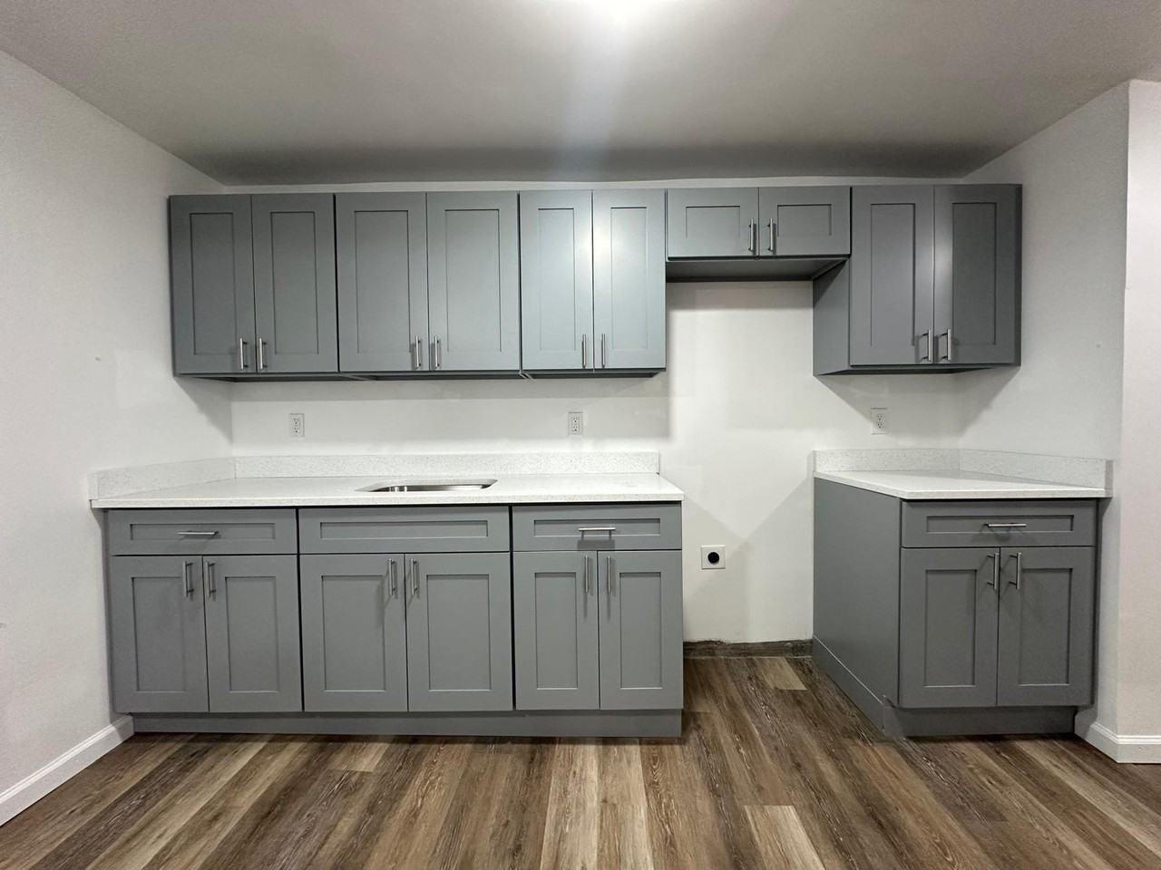 293 Saratoga Avenue - Photo 6 of 8