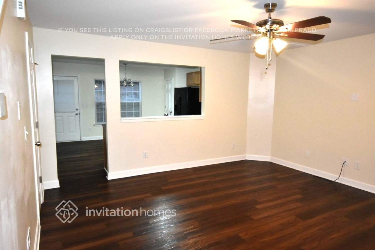 974 Ramsgate Dr Sw - Photo 2 of 12