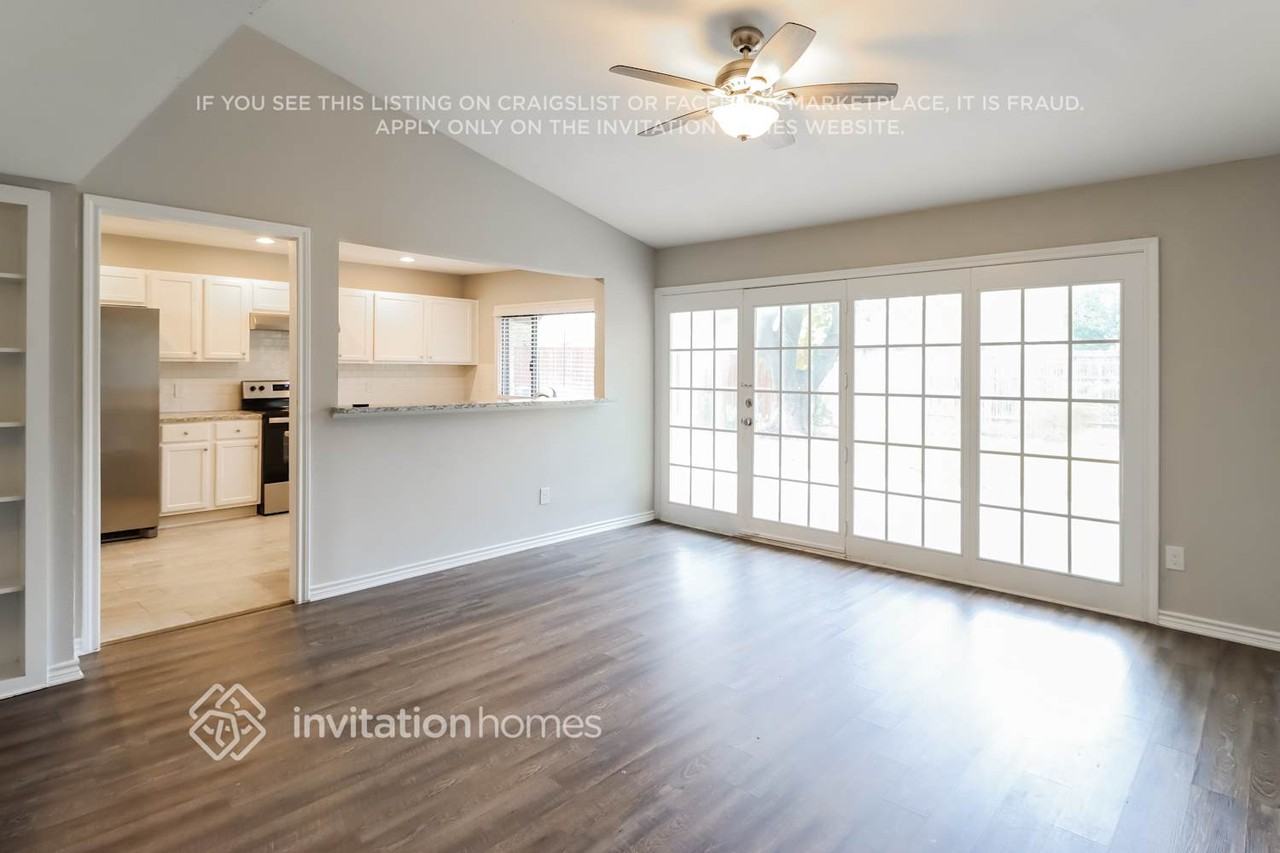 425 Birchwood Dr - Photo 5 of 17