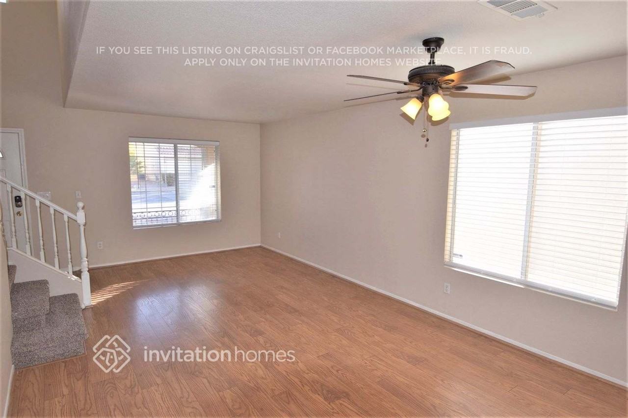 9901 Rose Charmont St - Photo 2 of 17