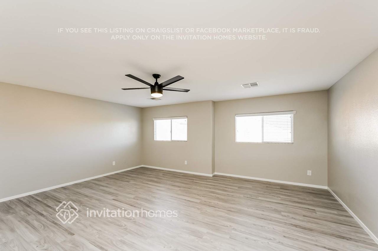 9061 Jumping Jacks Ave - Photo 6 of 16