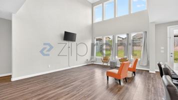 featured image of 17685 Martin Creek Ln
