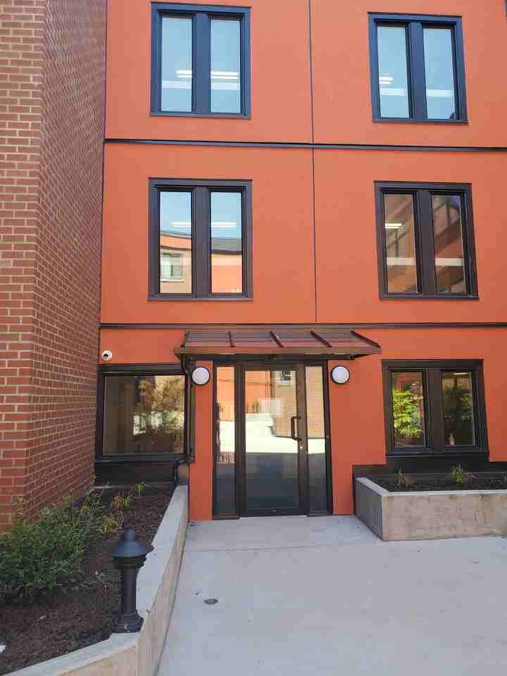 West Bay Court - Photo 5 of 8