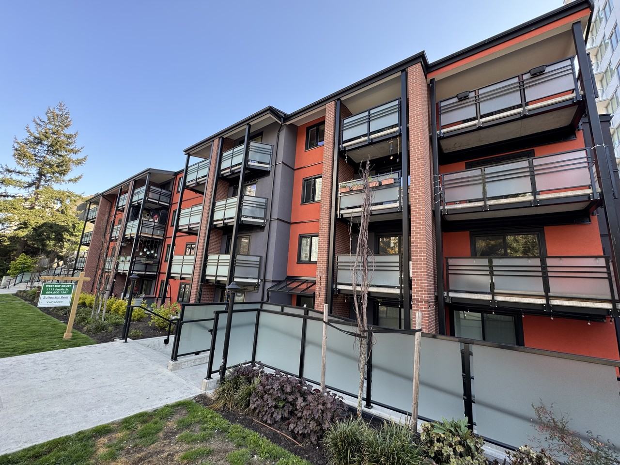 West Bay Court - Photo 6 of 8