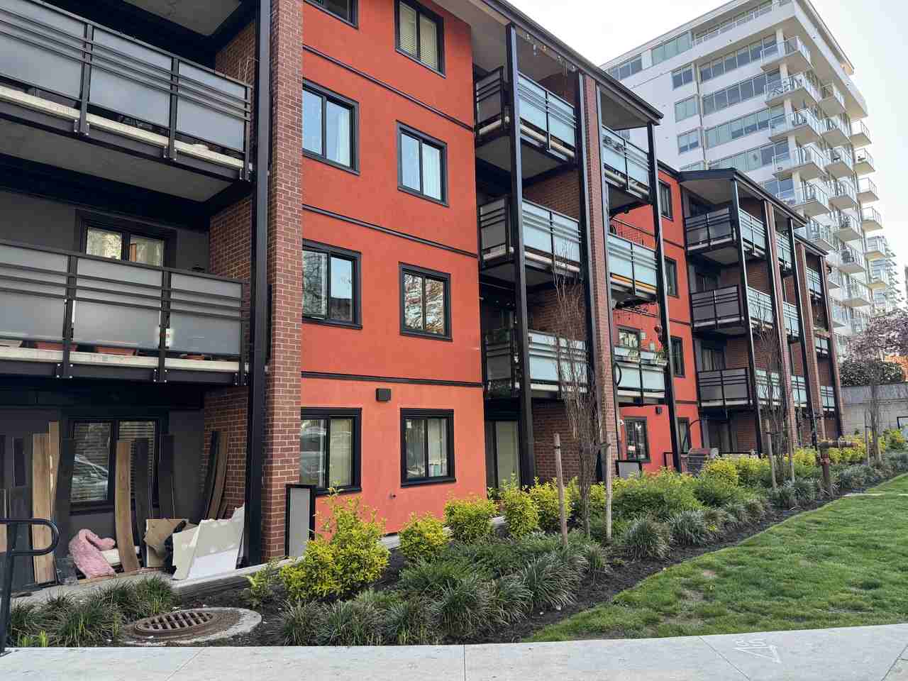 West Bay Court - Photo 7 of 8