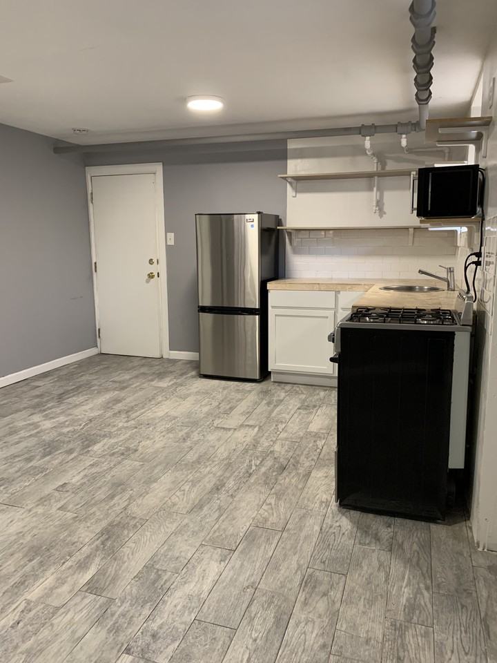 1377 North Pearl Street #10 - Photo 2 of 19