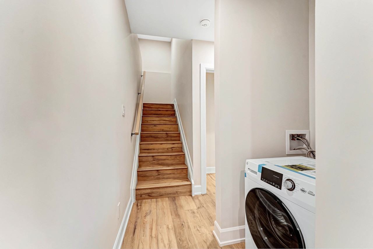 292 Duncairn Avenue - Photo 6 of 12