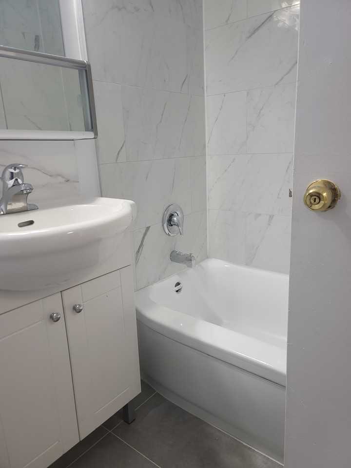101 Marlee Ave - Photo 7 of 12