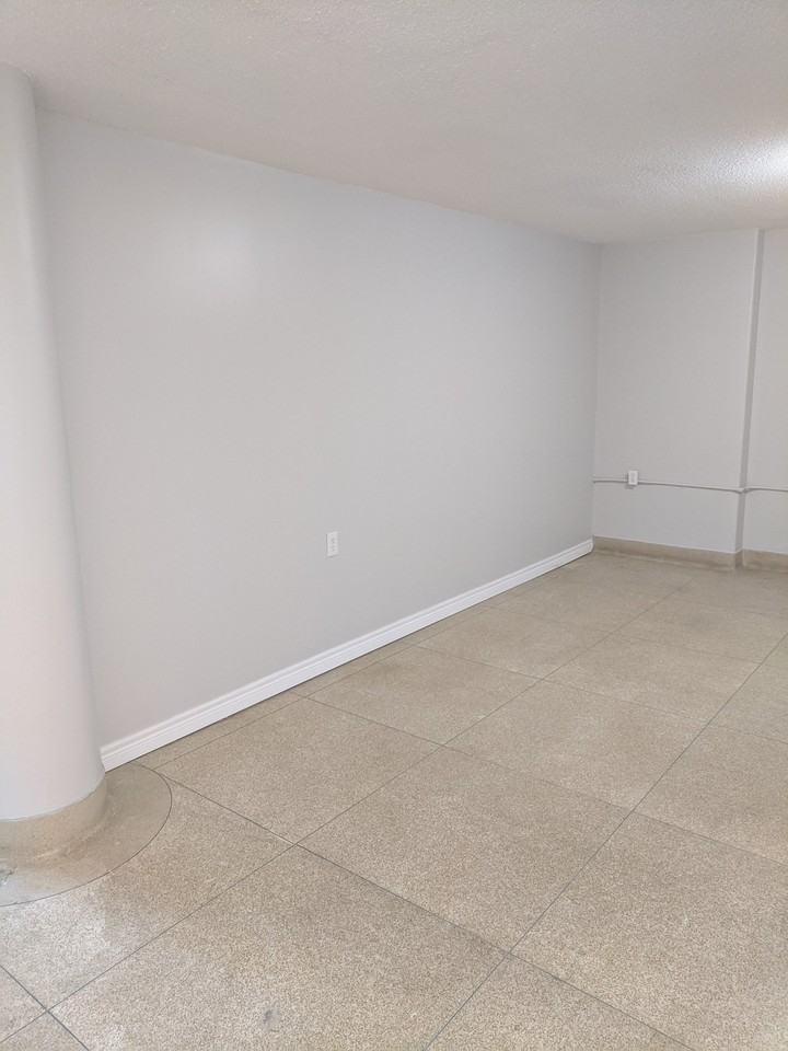 200 St Lukes Ave - Photo 4 of 34