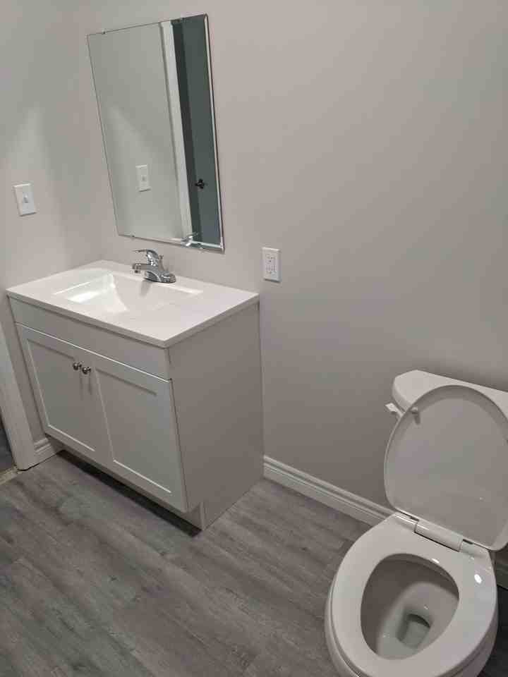 200 St Lukes Ave - Photo 2 of 2