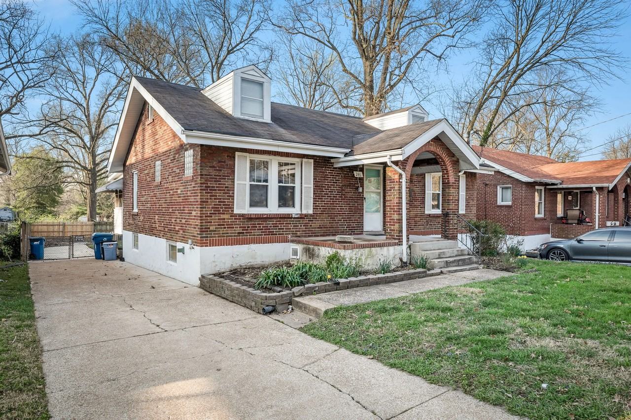 246 Louisa Ave - Photo 2 of 20