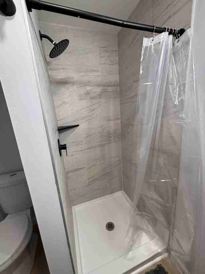 114 Summit Ave - Photo 3 of 7