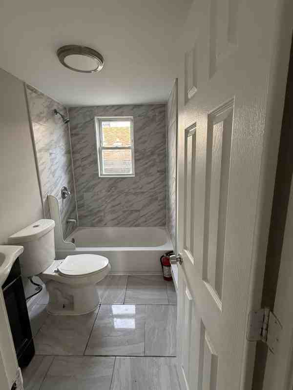171 Godwin Ave #3 - Photo 5 of 9