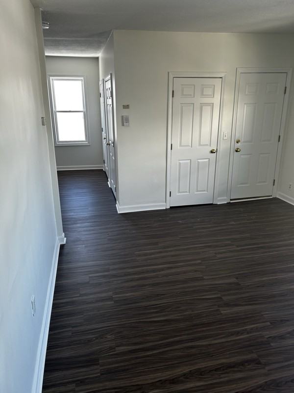 533 Middle St #3 - Photo 3 of 15