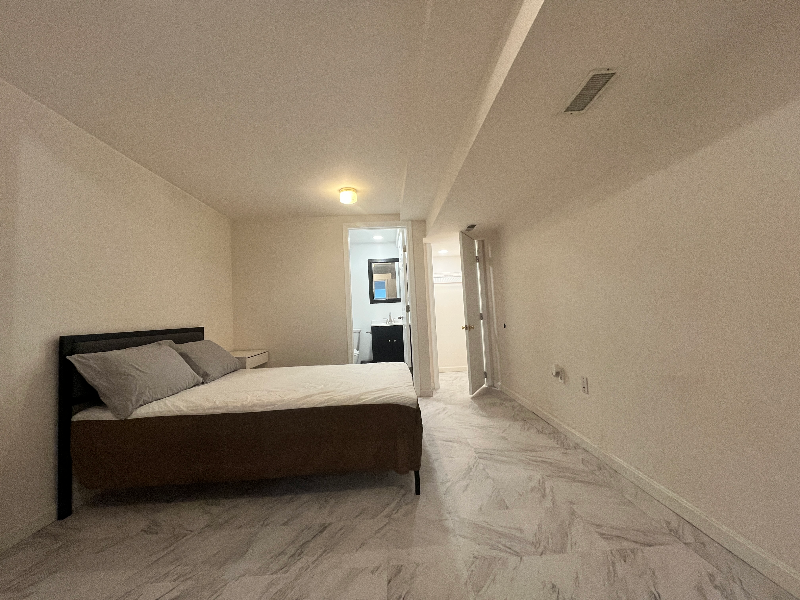 14593 Faith Ct - Photo 3 of 6