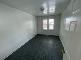 featured image of 221 N Davison St #1