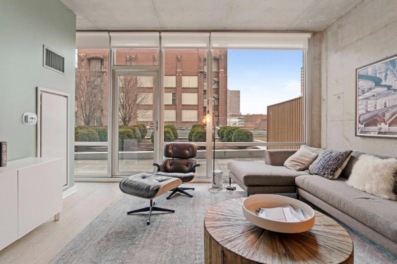 2 E 14th St - Photo 3 of 6