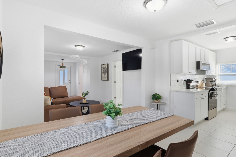 118 W Sligh Ave #MAIN - Photo 7 of 16