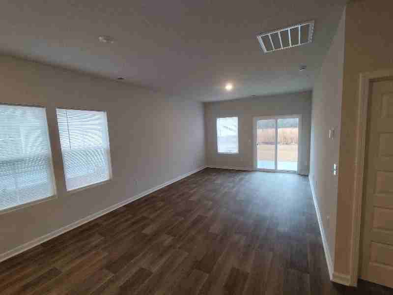 2033 Osprey Isle Ln Sw - Photo 4 of 33