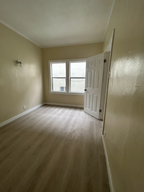 4017 W 28th St #9 - Photo 6 of 9