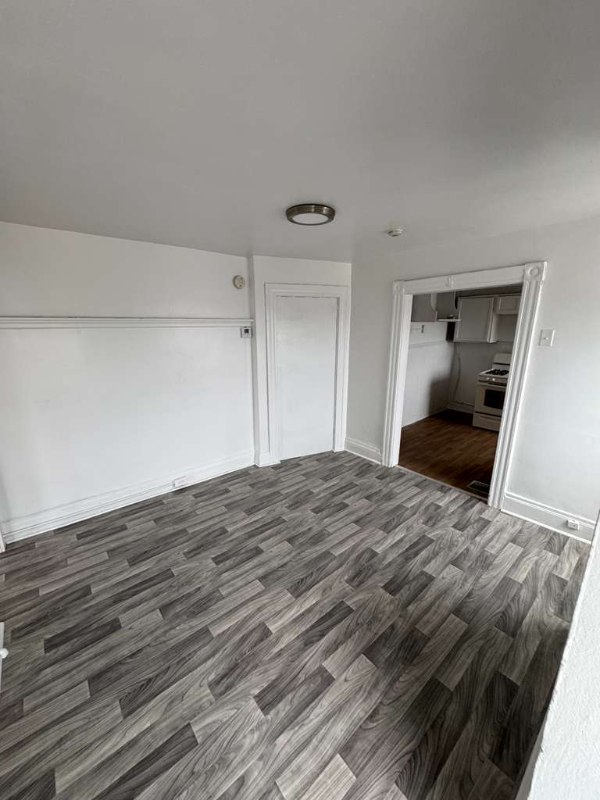 308 Bessemer Ave #3 - Photo 6 of 16