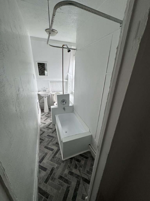 308 Bessemer Ave #3 - Photo 7 of 16