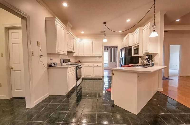 2 Lauries Pt - Photo 4 of 19