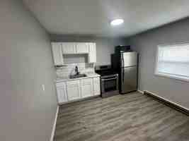 featured image of 260 S Jefferson St #5