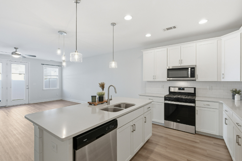 38 Red Horse Way - Photo 3 of 17