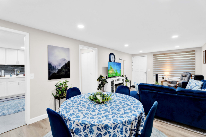 6 Roanoke Ln #62 - Photo 4 of 18