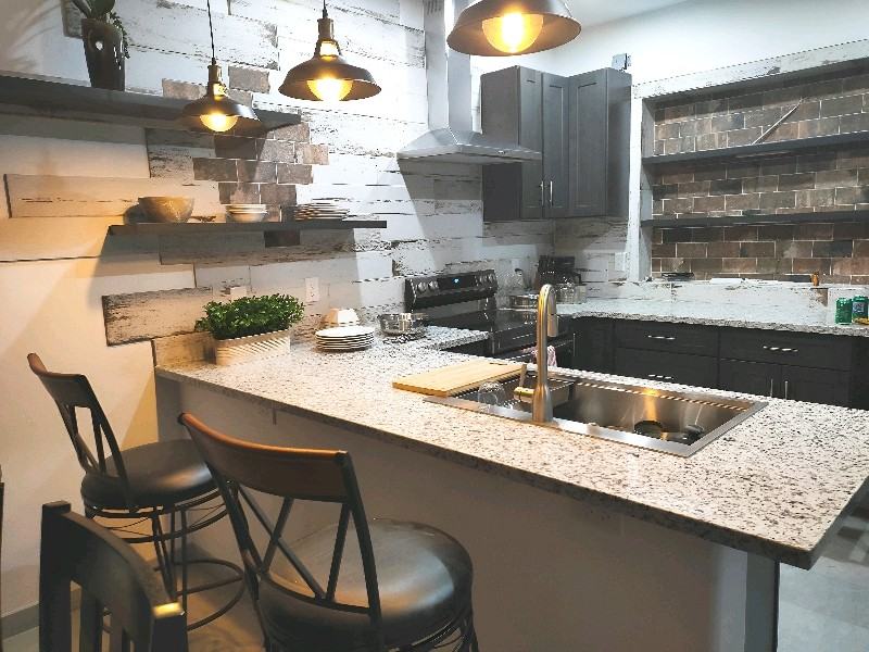 283 Berrydale Ave - Photo 2 of 16