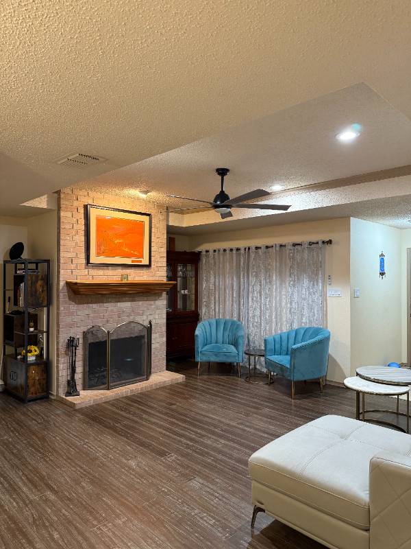 6305 Courtside Dr - Photo 3 of 7