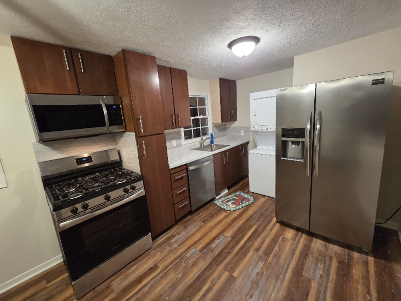 316 Carlton Rd #A - Photo 2 of 5