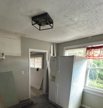 7205 Calvin Ave - Photo 5 of 7