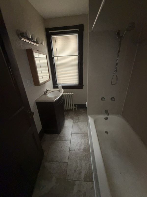 120 N 3rd St #B - Photo 7 of 9