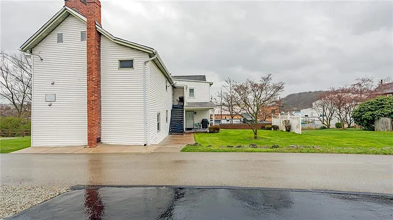 1700 Washington St #A