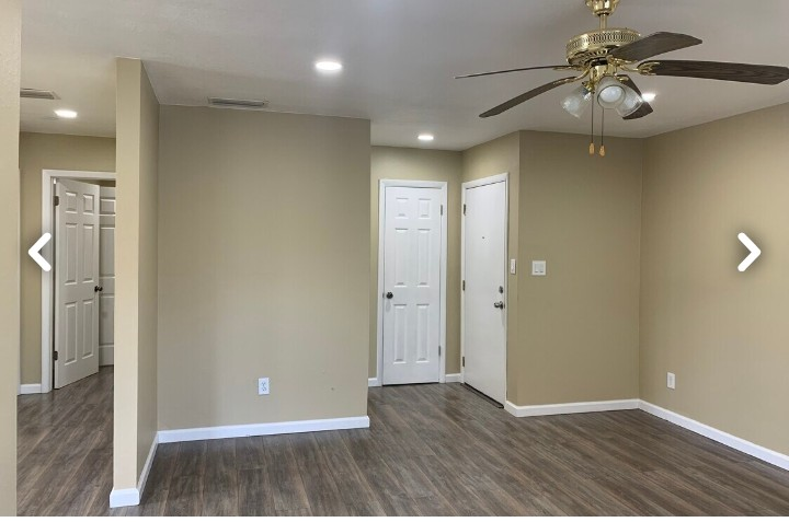 129 Springwood Cir #D - Photo 3 of 16